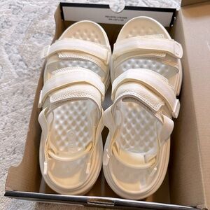Converse Run Star Utility Sandal CX Size 9